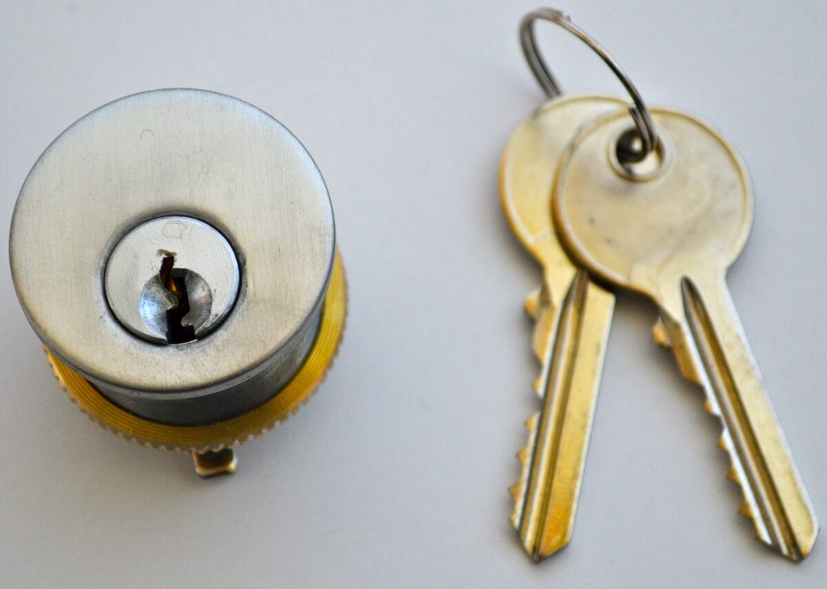 CYL-MORTISE Cylinder Only That Includes 2 Keys